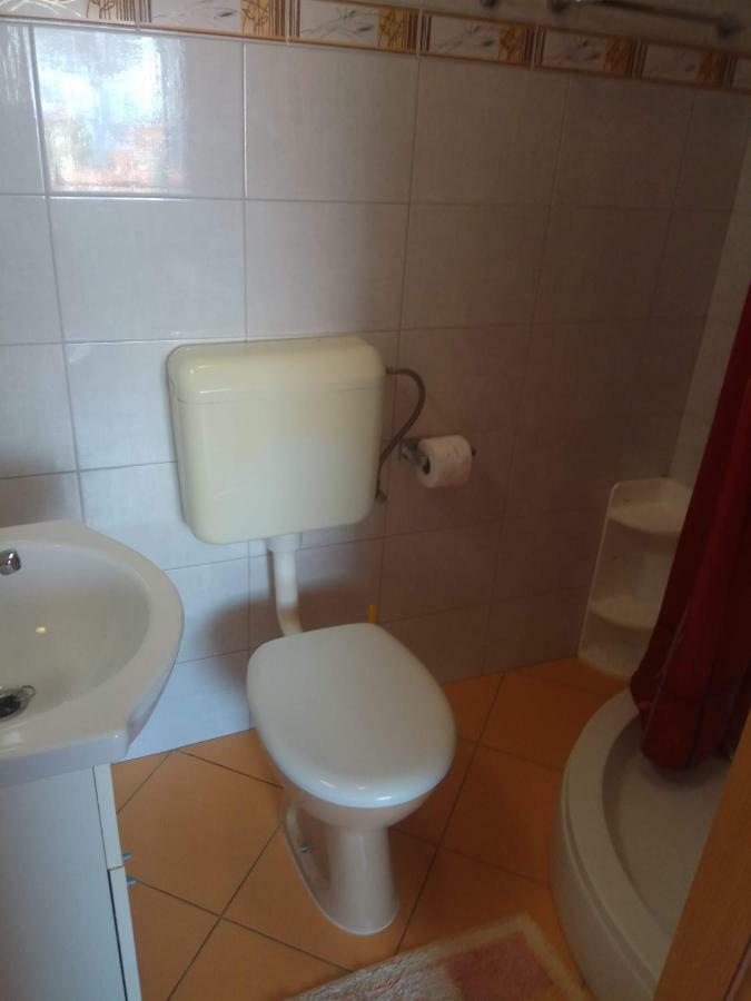 Apartmani Banic Apartman 5 Postira Exterior photo