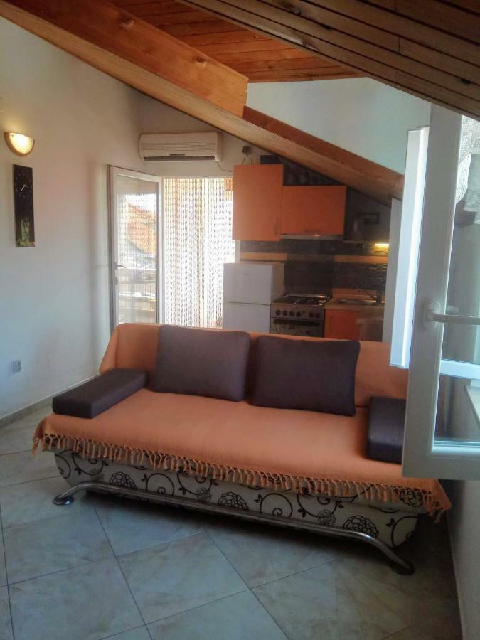 Apartmani Banic Apartman 5 Postira Exterior photo
